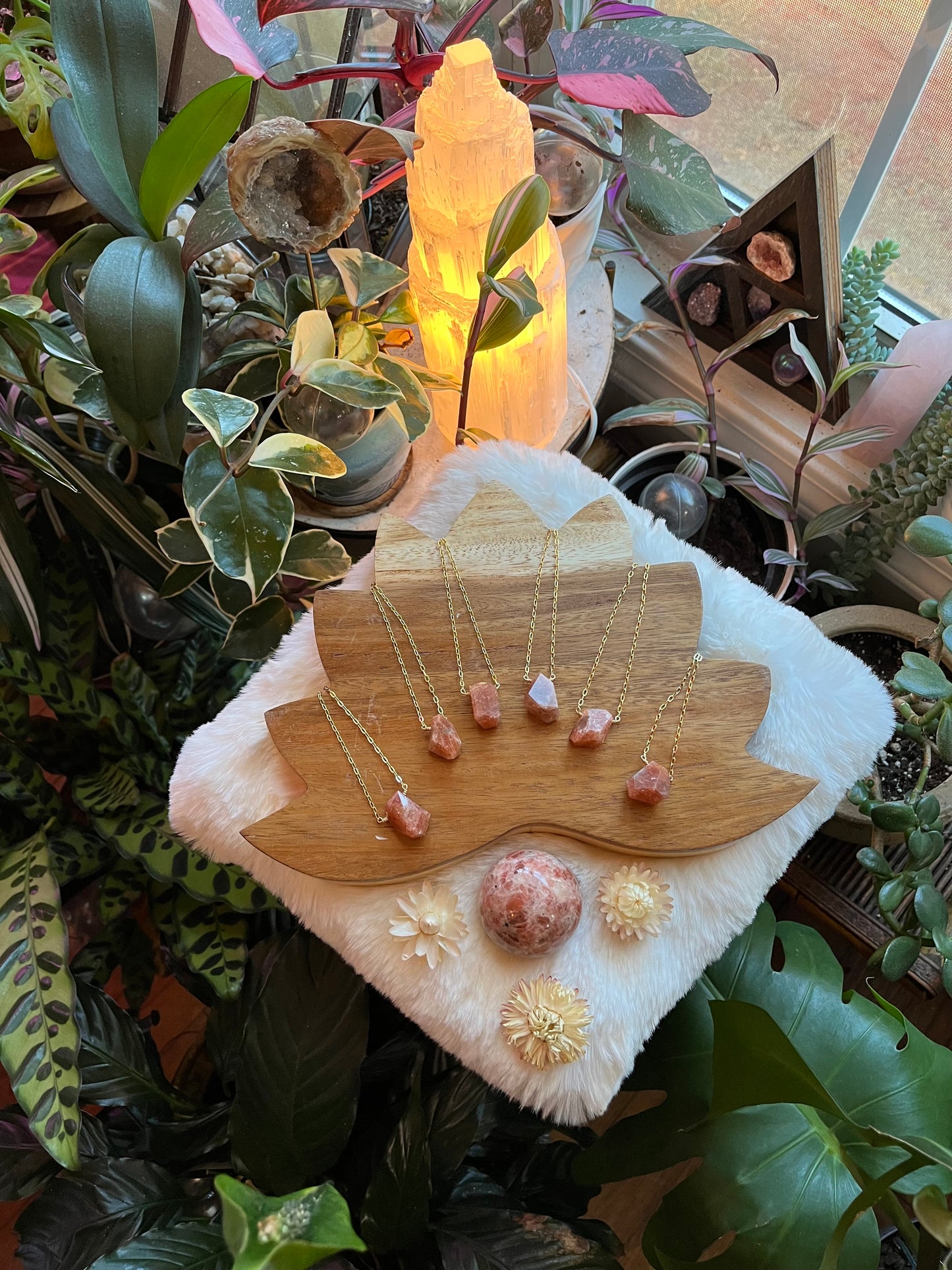 Confetti Sunstone necklace
