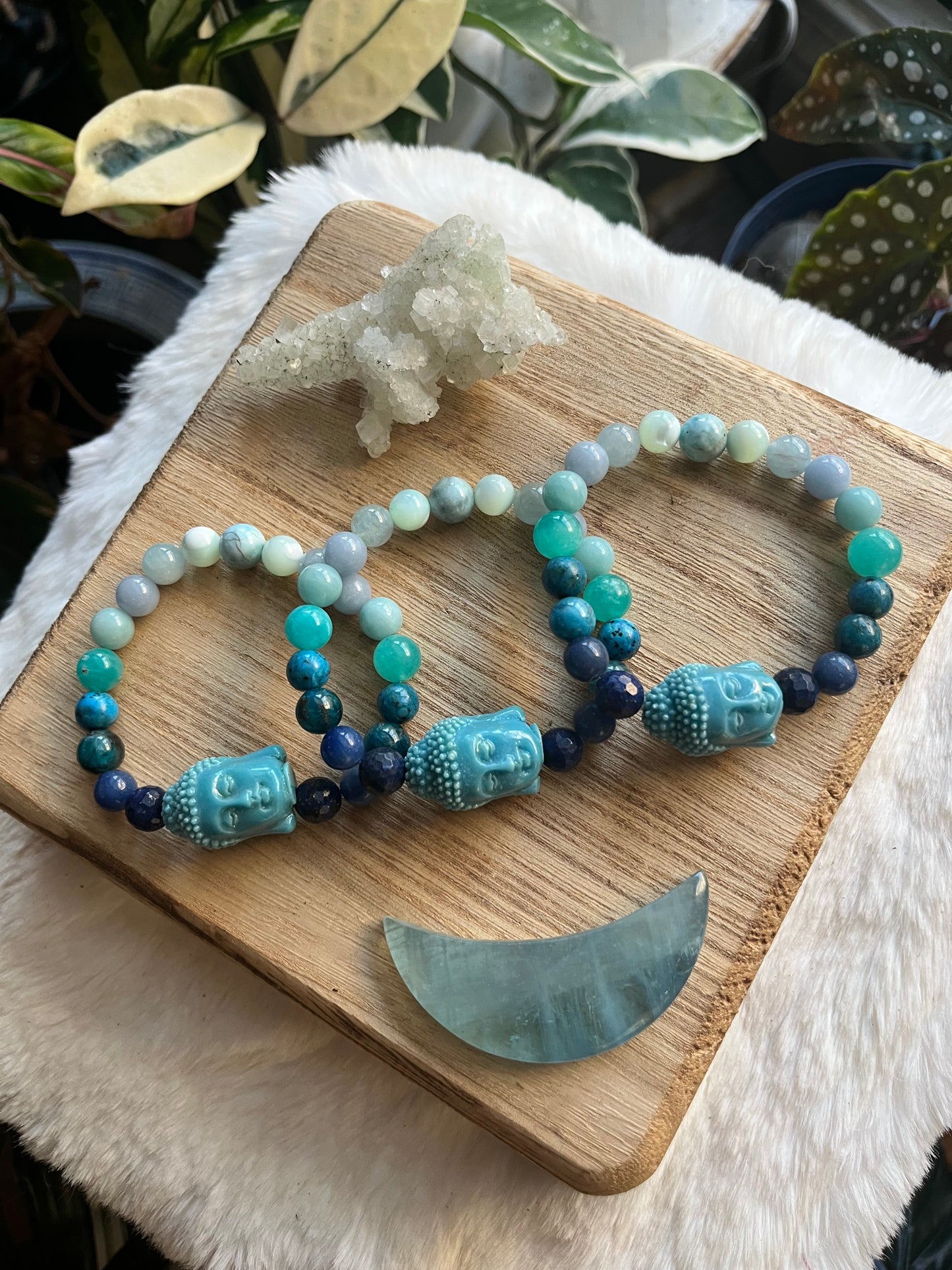 Blue Ombre’ Buddha bracelet