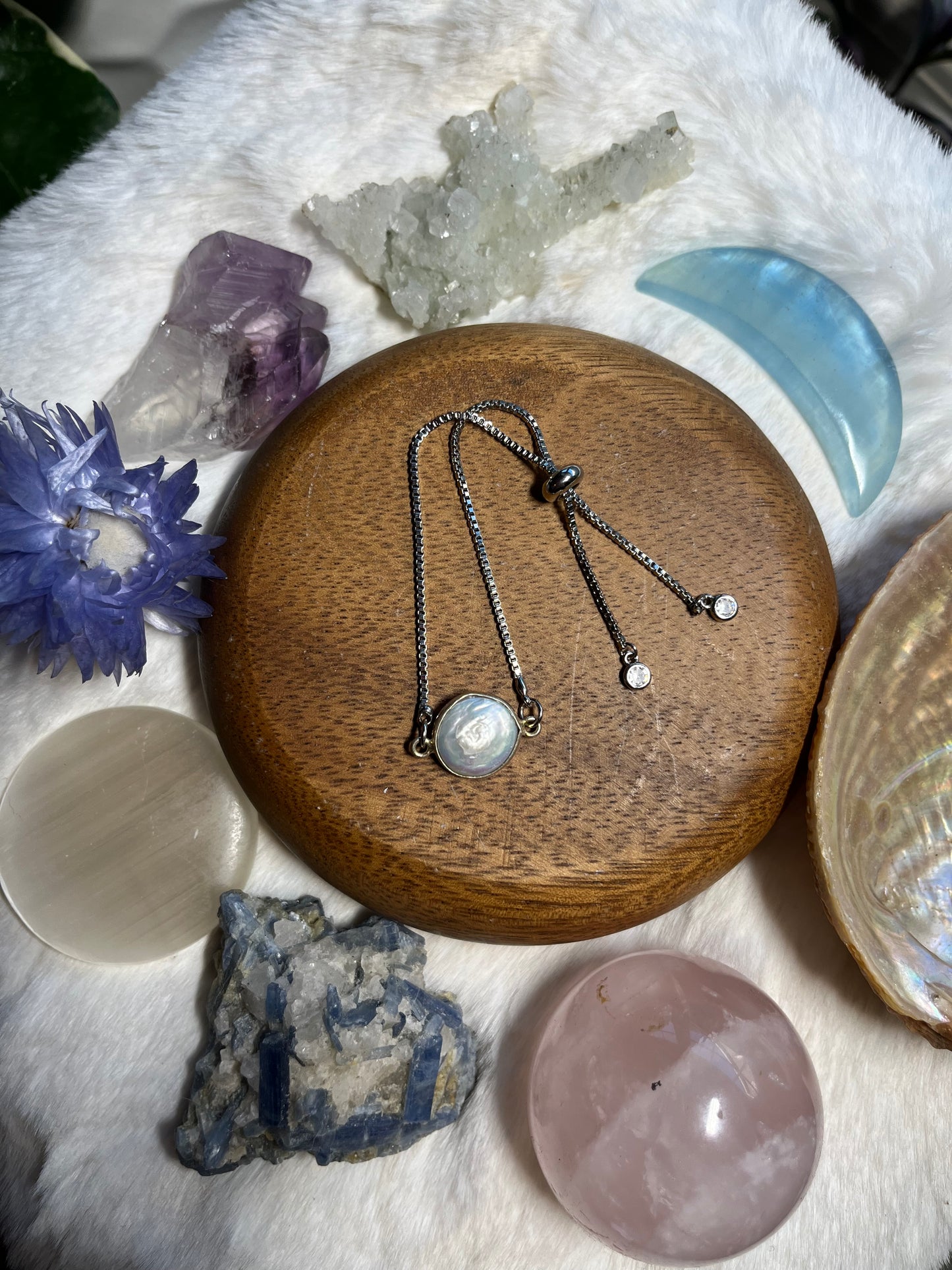 Pearl Adjustable bracelet