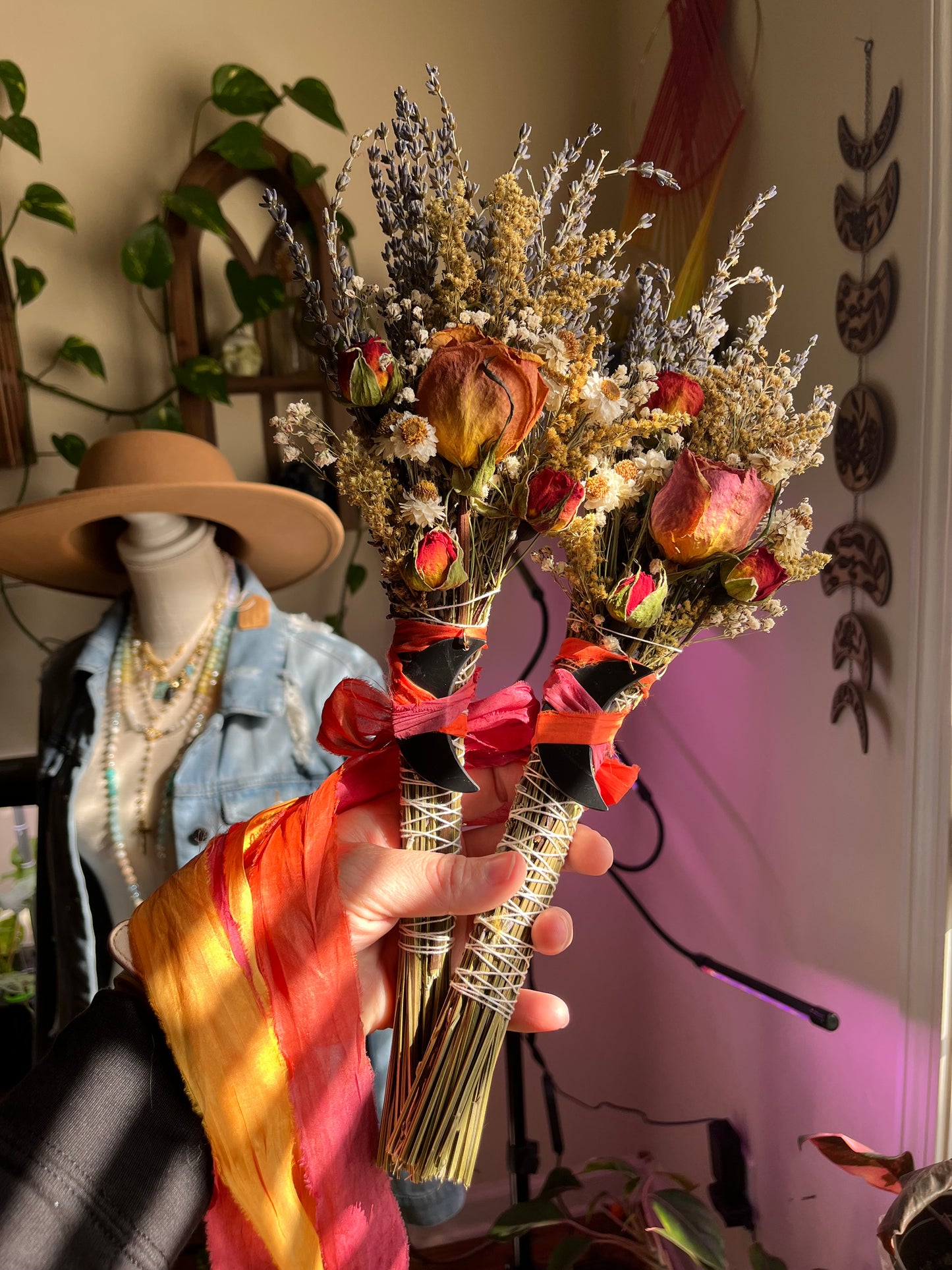 Protection & Love Smudge Bouquet β Dried Lavender, Roses and Marigolds with Shungite Moon Pendant | Grounding Self-Care Gift