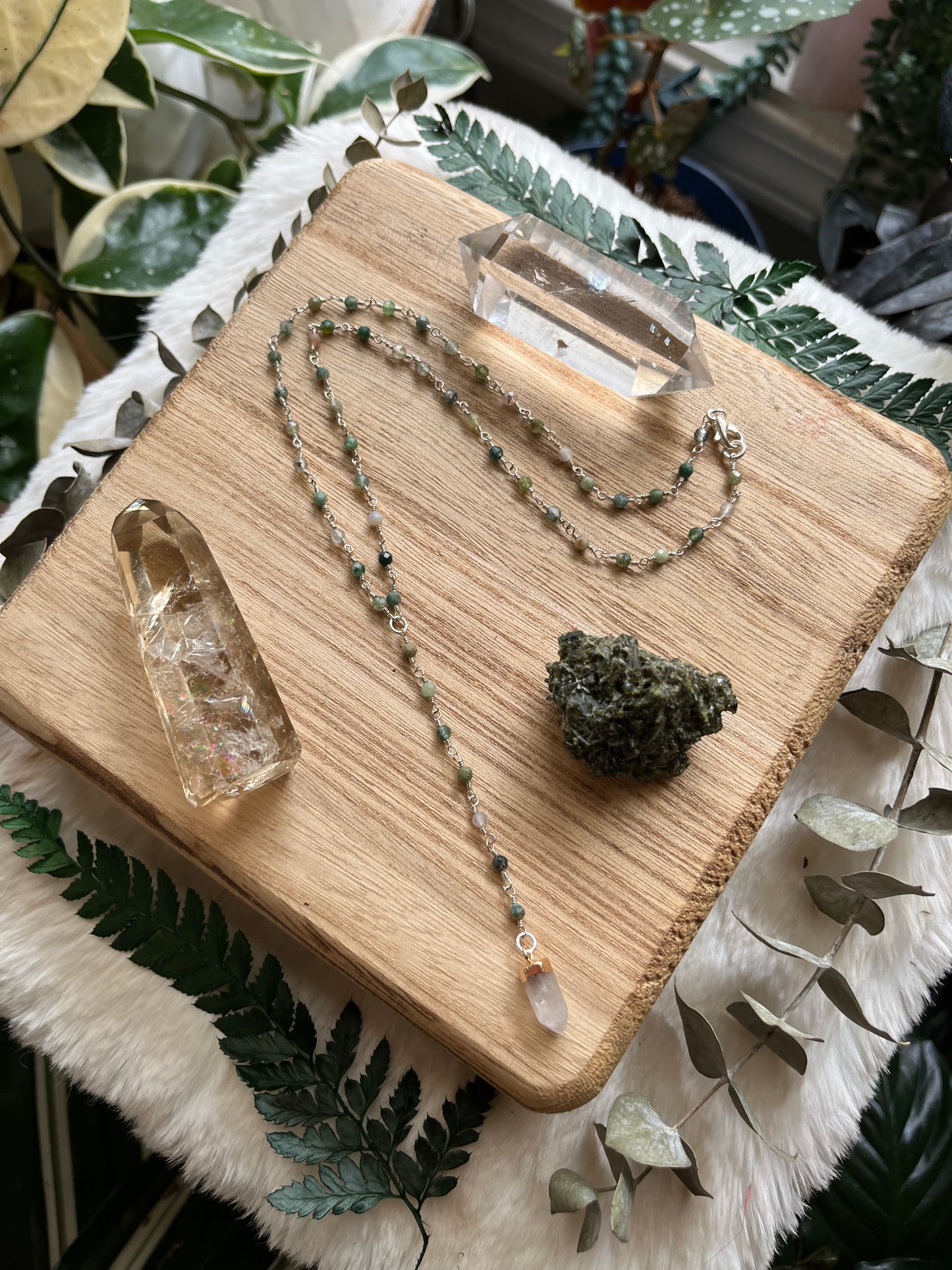 Moss Agate Lariat Necklace, Beaded Gemstone Chain, Quartz Gemstone, Grounding jewelry