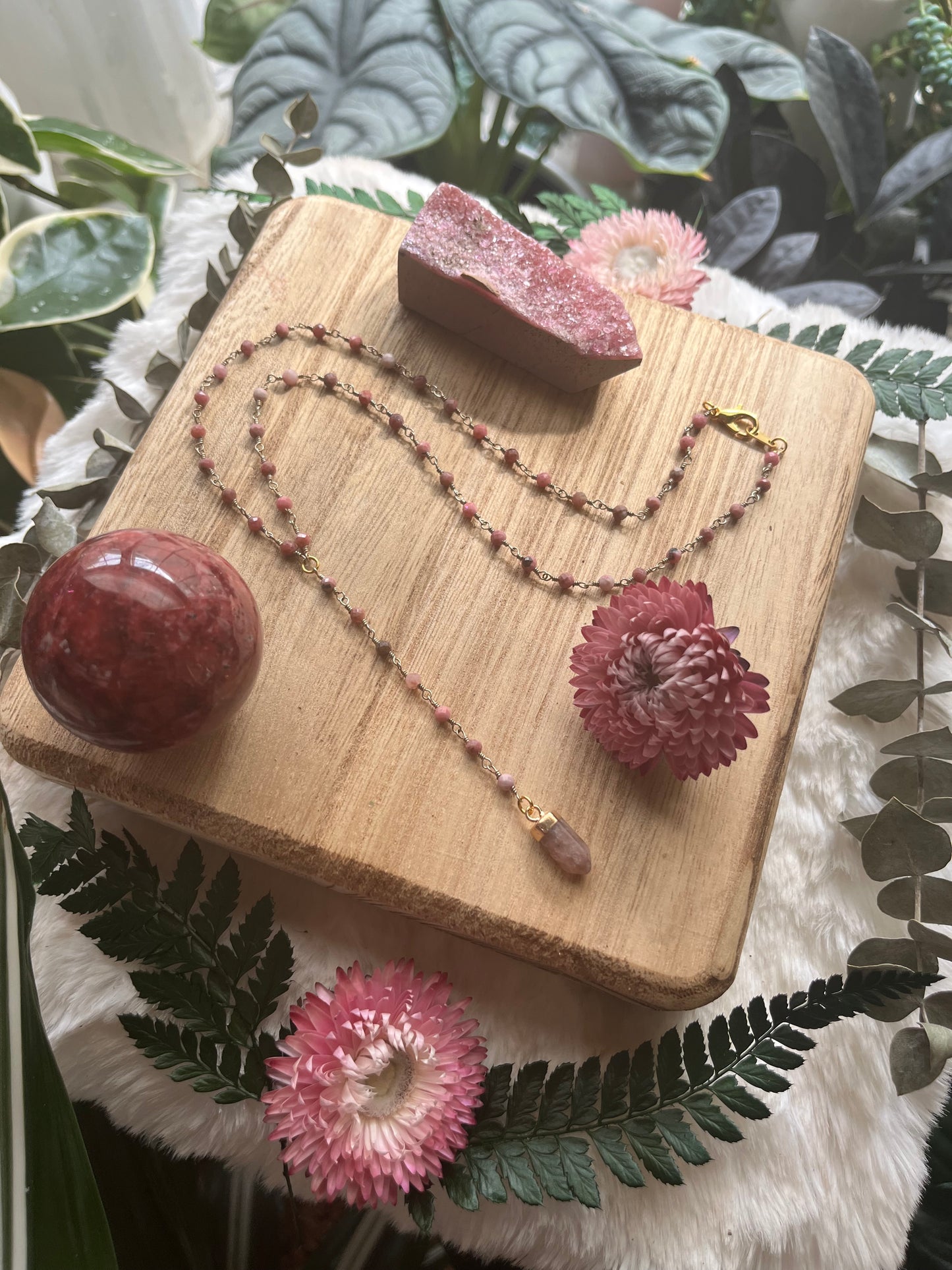 Strawberry Quartz & Rhodonite Y necklace