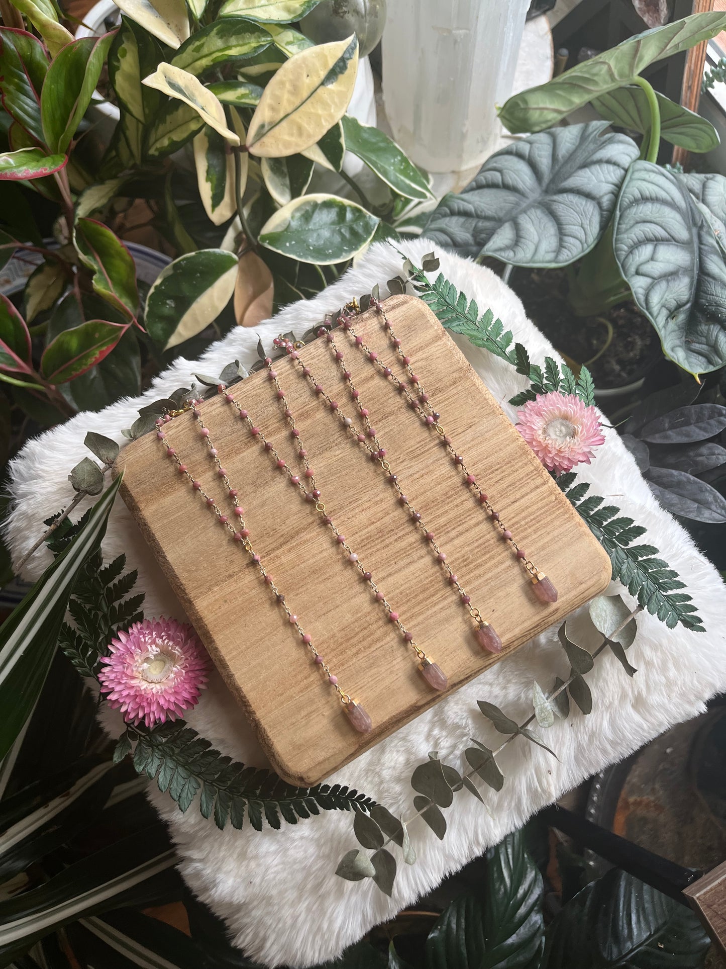 Strawberry Quartz & Rhodonite Y necklace