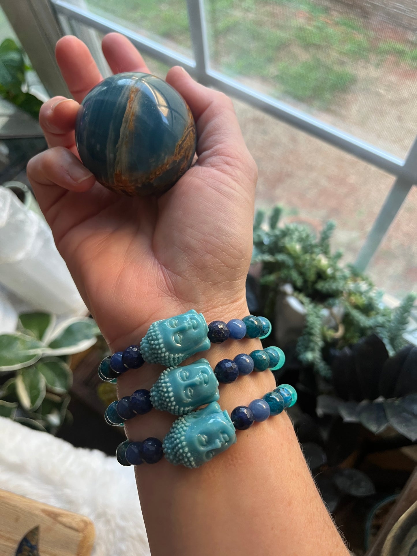 Blue Ombre’ Buddha bracelet