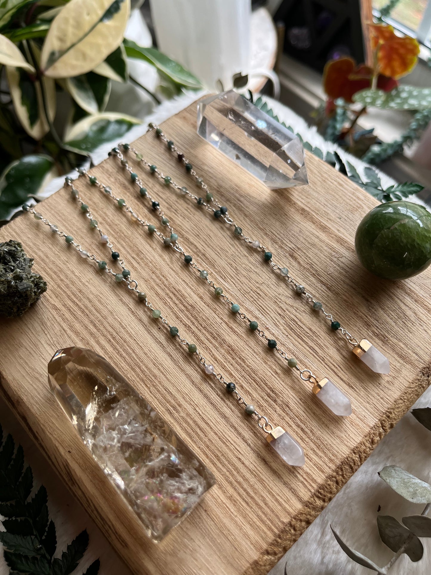 Moss Agate Lariat Necklace, Beaded Gemstone Chain, Quartz Gemstone, Grounding jewelry