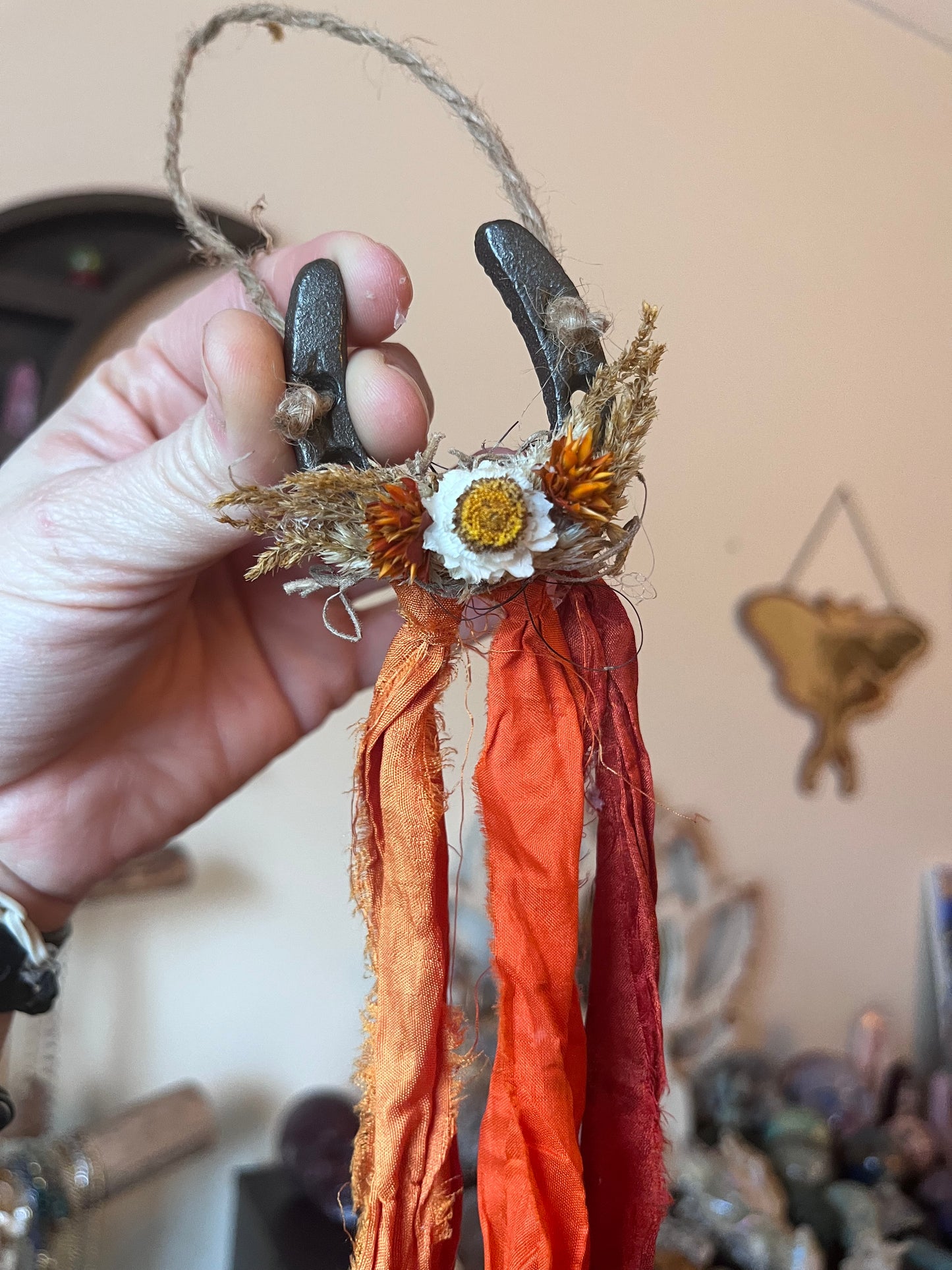 Fire Horse Lucky Horseshoe with flowers: Pagan Altar Decor